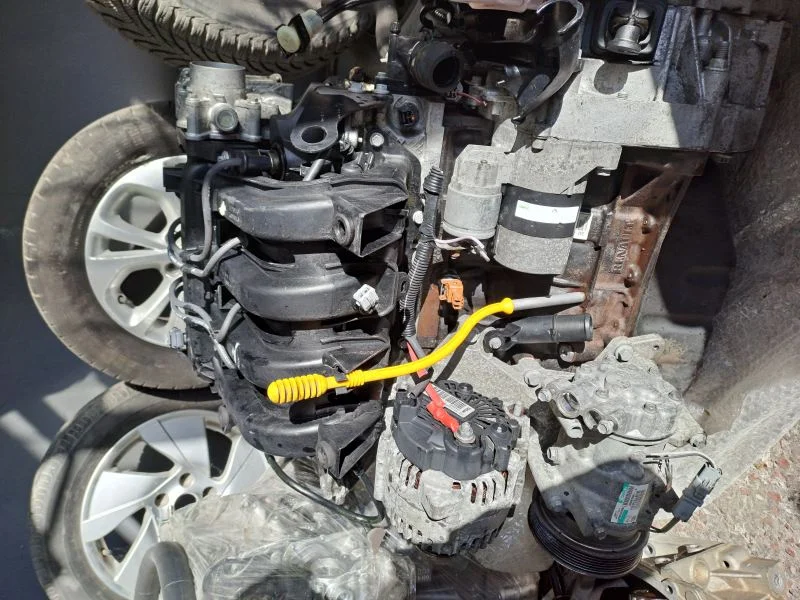 Renault Clio 3 1.2 D4F Motor Çıkma Orijinal