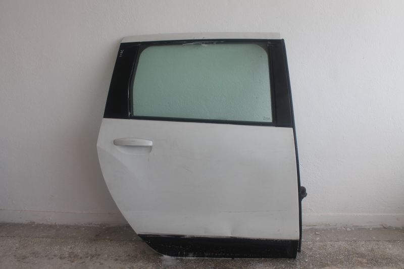 Dacia Lodgy Sağ Arka Kapı Çıkma Orjinal 2013 - 2019