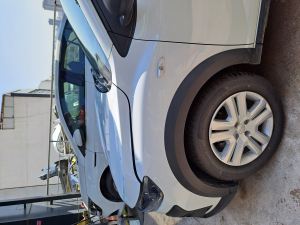 Dacia Sandero 2023 Sol Ön Çamurluk Çıkma Orijinal 