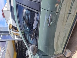 Dacia Sandero 2023 Sol Ön Kapı Çıkma Orijinal 