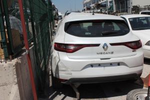 Renault Megane 4 Hatchbak Arka Stop Ledli 2016 - 2018